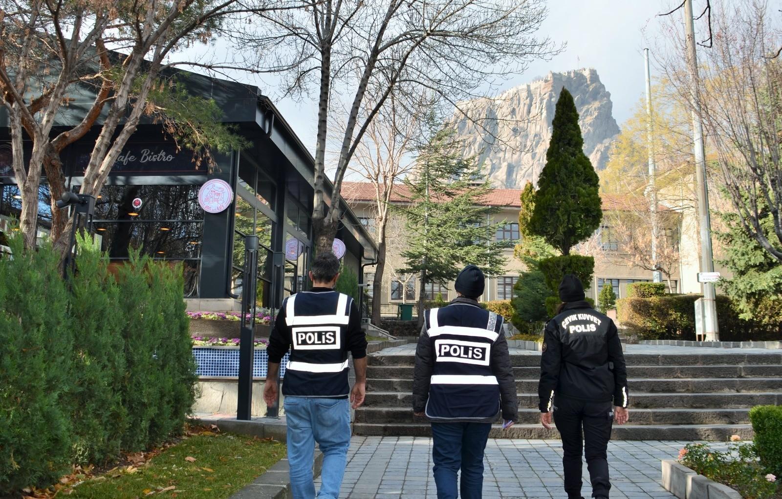 YILBAŞI ÖNCESİ ÜLKE GENELİNDE EŞ ZAMANLI 'GÜVEN HUZUR' UYGULAMASI GERÇEKLEŞTİRİLDİ