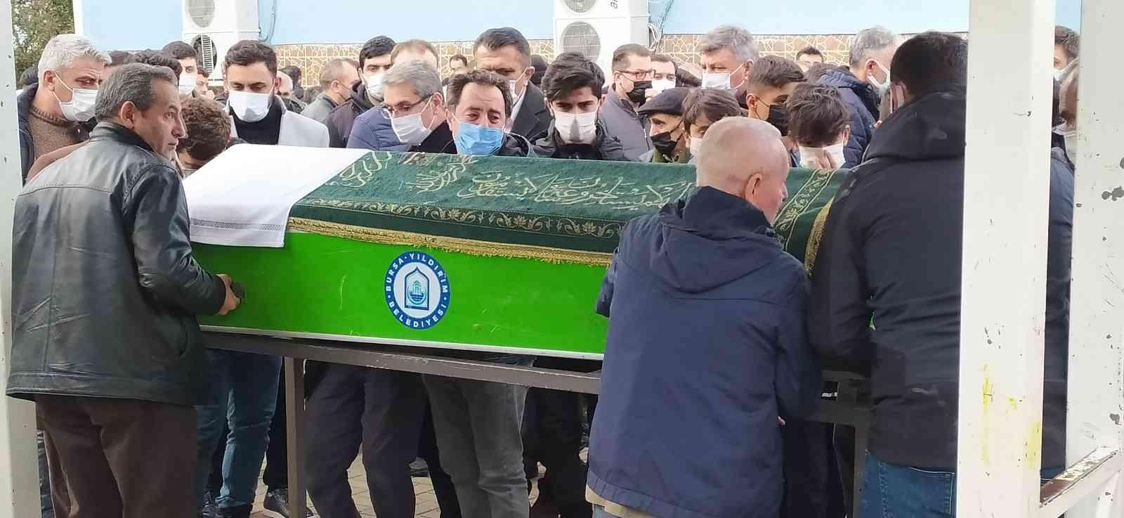 Ateşe verdiği dezenfektanla 14 yaşındaki çocuğu öldüren zanlı tutuklandı