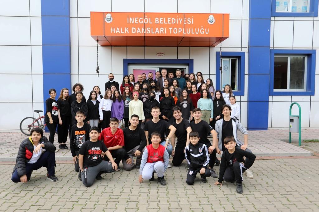 Başkan Taban, Halk Dansları Topluluğunu ziyaret etti