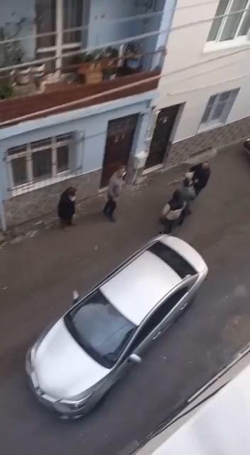 Bursa’da kaza sonrası meydana gelen kavga kameralara yansıdı