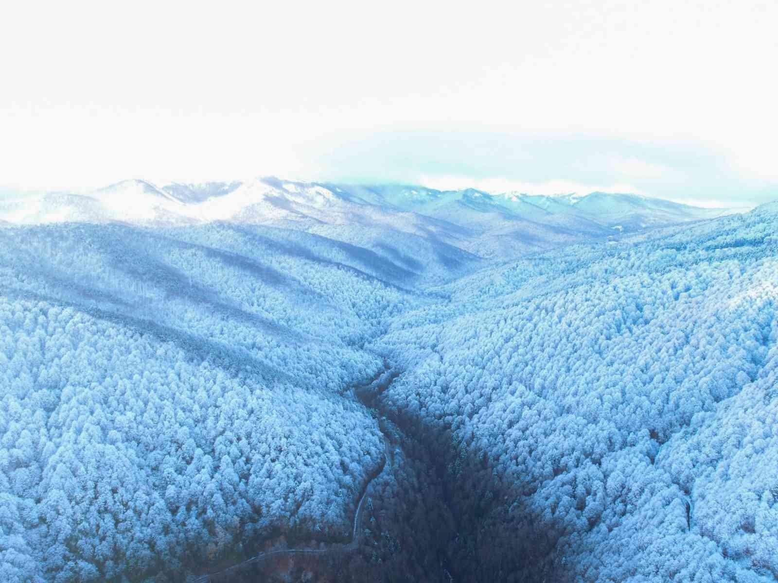 Bursa’nın beyaz örtüsü havadan görüntülendi