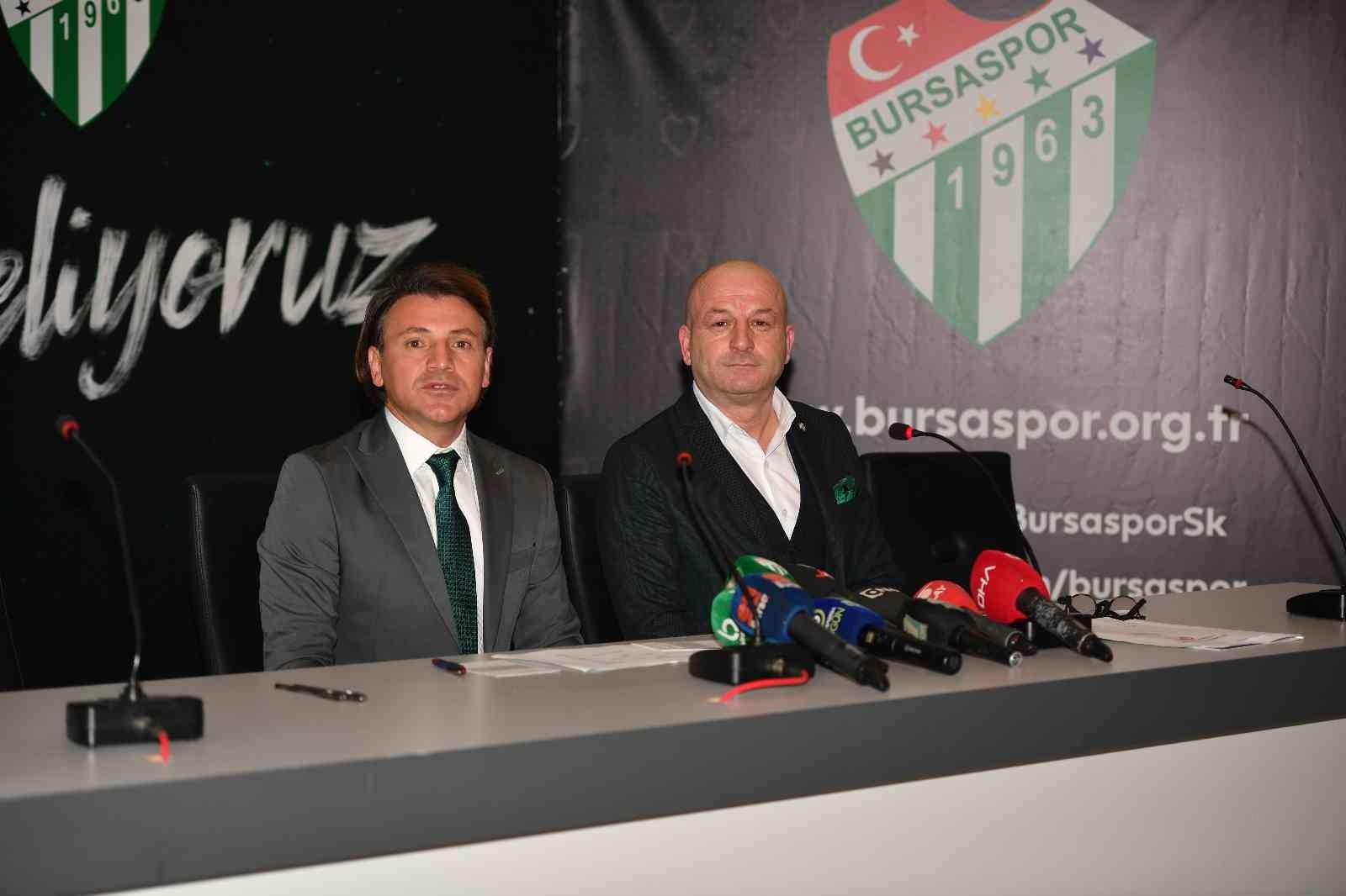 Bursaspor’un yeni teknik direktörü Tamer Tuna imzayı attı