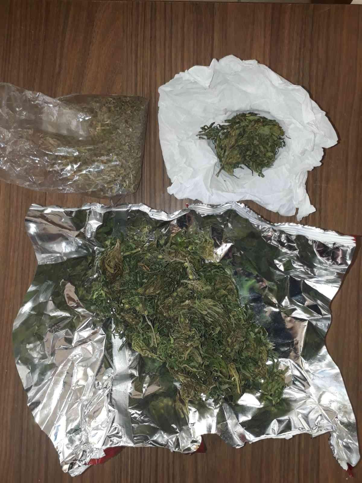 Karacabey’de uyuşturucu operasyonu: 2 tutuklu
