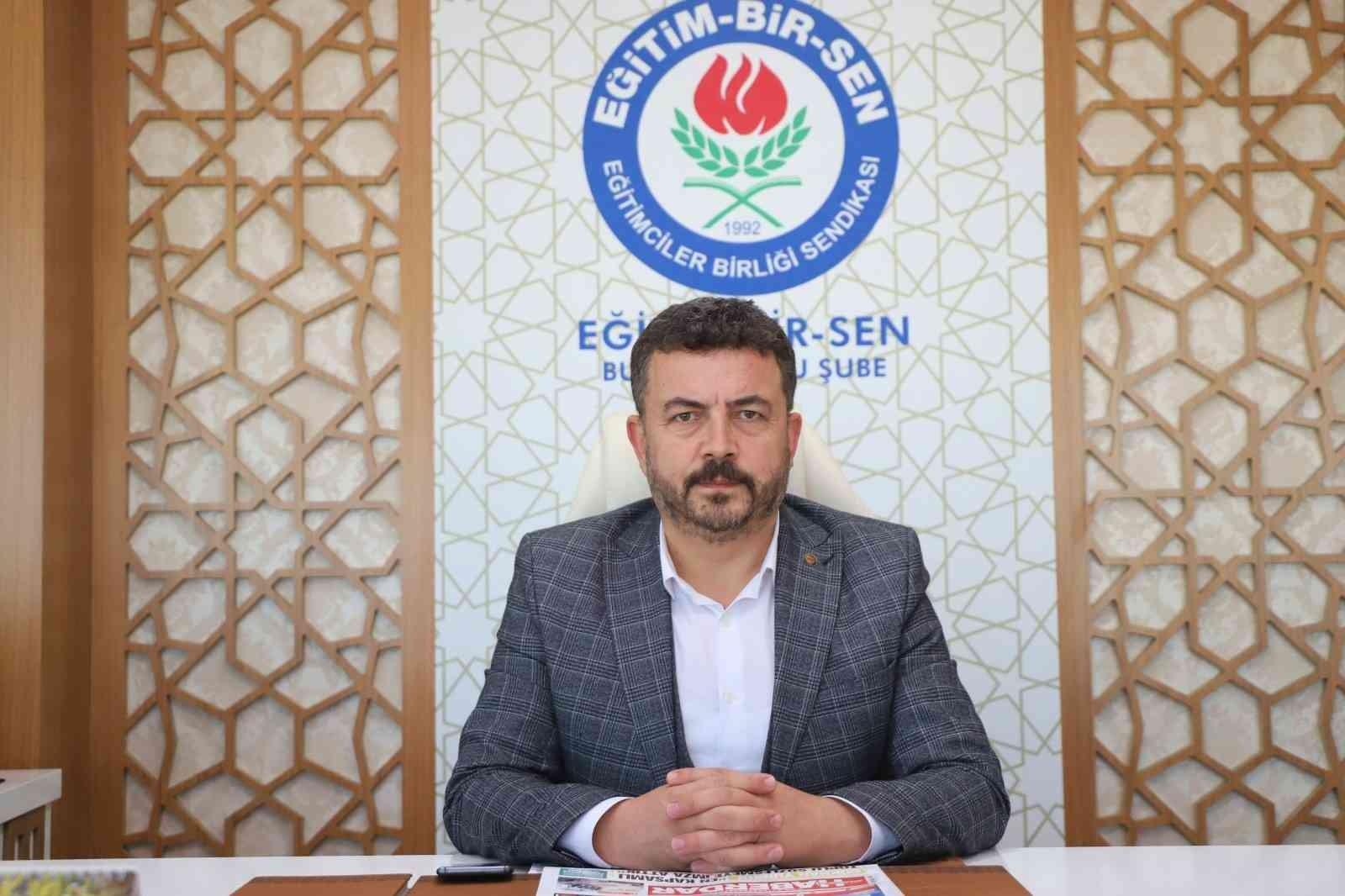 Acar: “Eğitim meselelerine kalıcı çözüm bulunmalı”