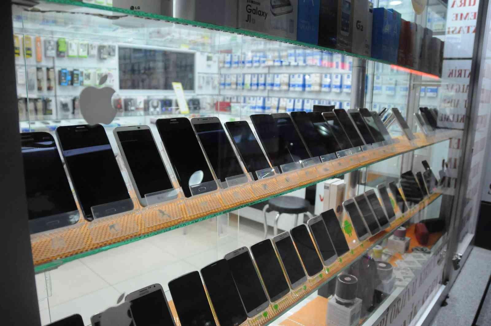 Yargıtay açıkladı: Cep telefonu yerine salatalık gönderenler şimdi yandı