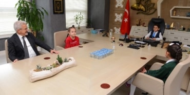 Çocuk başkanın önceliği çevre oldu