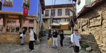 Koreli fenomenlerle tanıtım atağı
