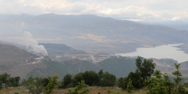 ERZİNCAN İLİÇ'TE SİYANÜR AKAN BORULARDAN BİRİSİNİN KIRILDIĞI VE 20 TON FIRAT NEHRİNE AKTIĞI JANDARMA TUTANAĞINA YANSIDI ZAFER PARTİSİ GENEL BAŞKANI ÖZDAĞ: "SİYANÜR AKAN BORULARDAN BİRİSİ KIRILIYOR VE JANDARMA TUTANAĞINA GÖRE EN AZ 20 TON SİYANÜR AKIYOR"