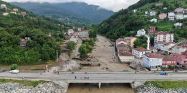 KASTAMONU'DA SELİN YIKTIĞI KÖY HAVADAN GÖRÜNTÜLENDİ