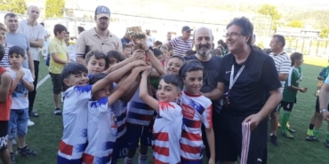 U9 MİNİK KRAMPONLAR KUPASI'NDA ŞAMPİYONLUK COŞKUSU