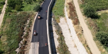 OSMANGAZİ'DE ASFALT MESAİSİ HIZ KESMİYOR