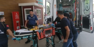 BEŞİNCİ KATTAN DÜŞEN BEBEK HAYATINI KAYBETTİ