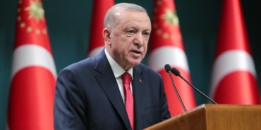 saymaz-erdogan-cemevinde-alevilerle-bulusacak-1048946-5