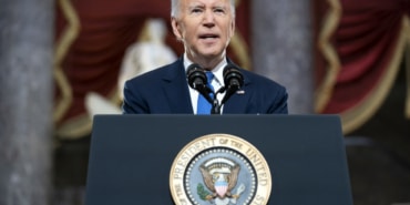 4415792