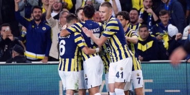 FENERBAHÇE AVRUPA'DA GALİP SARI-LACİVERTLİLER AEK LARNACA'YI 2-0 MAĞLUP ETTİ