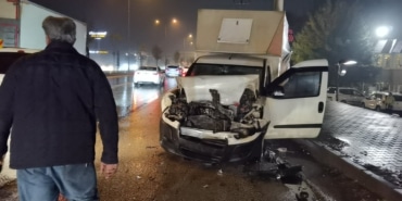 BURSA'DA ZİNCİRLEME KAZA: 5 YARALI