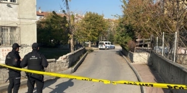 BAŞKENT'TE AFGANİSTAN UYRUKLU 5 KİŞİNİN ÖLDÜRÜLDÜĞÜ EVDE İNCELEMELER DEVAM EDİYOR