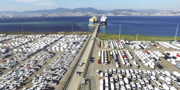 OTOMOTİV İHRACATI KASIMDA 2 MİLYAR 875 MİLYON DOLAR OLDU