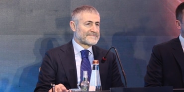 BAKAN NEBATİ: "ENFLASYONUN BOYNUNU AŞAĞI DOĞRU KIRDIK" "ENFLASYON BELİRGİN ŞEKİLDE DÜŞECEK" BAKAN NEBATİ'DEN İZMİR İKTİSAT KONGRESİ ÖNCESİ TOPLANTI 100 YIL SONRA AYNI YERDE İZMİR İKTİSAT KONGRESİ