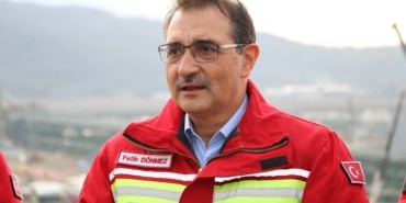 KARADENİZ GAZINDA GERİ SAYIM SÜRÜYOR ENERJİ VE TABİİ KAYNAKLAR BAKANI FATİH DÖNMEZ: "MART SONUNA KADAR KARADENİZ'İN ALTINDAKİ GAZI MİLLETİMİZE SUNMAK ARZUSUNDAYIZ" "KARADAKİ YAPIM TESİSİYLE ALAKALI İLERLEME ORANI YÜZDE 90'A ÇIKMIŞ DURUMDA"