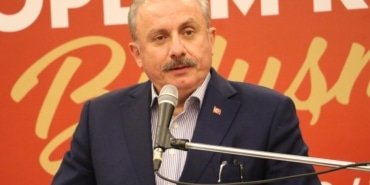 TBMM BAŞKANI ŞENTOP'TAN PRENS HARRY'YE SERT TEPKİ: "AVRUPALI BEYAZ ÇOCUK, SEN KİMSİN?" ŞENTOP'TAN DOĞALGAZ VE ENERJİ AÇIKLAMASI