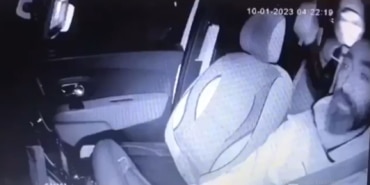 MÜŞTERİNİN KALDIRIM TAŞI İLE DEHŞETİ YAŞATTIĞI TAKSİCİ: "KAÇ DEFA VURDU SAYAMADIM" "BİR PARMAĞIM KIRILDI, BİR PARMAĞIM EZİLDİ; 2 DİŞİM KIRILDI"
