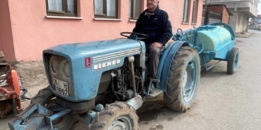 AW853324_02
