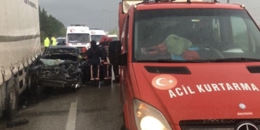 TIRA OK GİBİ SAPLANAN OTOMOBİL SÜRÜCÜSÜ HAYATINI KAYBETTİ