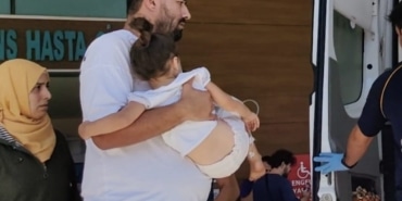SİRKE RUHU İÇEN 3 YAŞINDAKİ ÇOCUK HASTANELİK OLDU