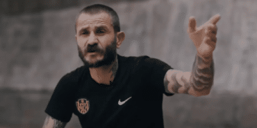 benekli-ayhan