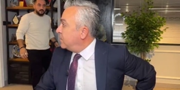 CANLI YAYIN ESNASINDA DEPREME YAKALANDI