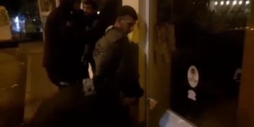 GECE BEKÇİLERİ YABANCI UYRUKLU UYUŞTURUCU SATICISINI SUÇÜSTÜ YAKALADI