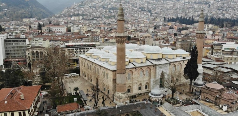 Büyük bir zaferin nişanesi: Bursa Ulu Camii