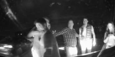 AMBULANS ŞOFÖRÜNÜ DARPTAN TUTUKLANAN GENCİN BABASI KONUŞTU: "'SİZ KİMSİNİZ LAN' DİYEREK ÜZERİMİZE YÜRÜDÜ" "BİZ YAN YOLDAN ÇEVRE YOLUNA ÇIKIYORDUK, ŞÖFÖR AMBULANSI TAKİP ETTİĞİMİZİ SANDI"