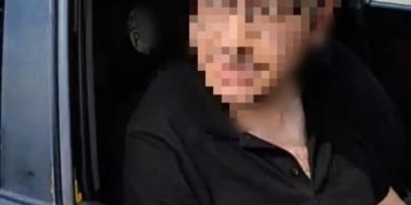 ANKARA'DA YAVRU KÖPEKLERİ ÖLDÜRDÜĞÜ İDDİASIYLA GÖZALTINA ALINAN ŞÜPHELİ ADLİYEYE SEVK EDİLDİ