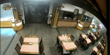 aw444968_03