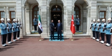 CUMHURBAŞKANI RECEP TAYYİP ERDOĞAN, SURİYE DEVLET BAŞKANI AHMED ŞARA İLE DOLMABAHÇE'DE BİR ARAYA GELDİ.