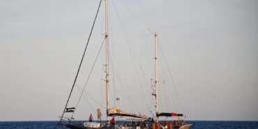 AW472410_01