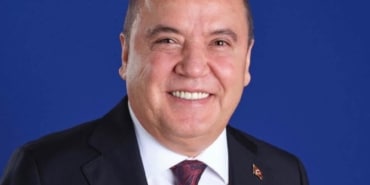 ANTALYA BÜYÜKŞEHİR BELEDİYE BAŞKANI BÖCEK TUTUKLANDI