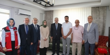 BURSA VALİSİ AYYILDIZ, 15 TEMMUZ GAZİSİNİ ZİYARET ETTİ