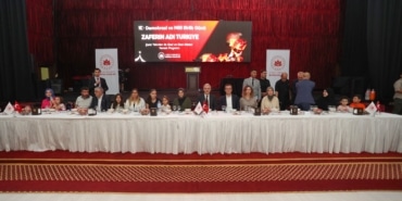 BURSA VALİLİĞİ, ŞEHİT VE GAZİ AİLELERİYLE BİR ARAYA GELDİ