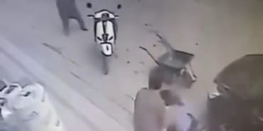 ESKİ EŞİ TARAFINDAN ÖLDÜRÜLMÜŞTÜ, CİNAYET ANI KAMERADA