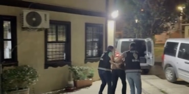 41 YIL HAPİS CEZASI OLAN KATİL ZANLISI KONTEYNERDE YAKALANDI