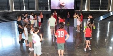 OSMANGAZİ'DE ÇOCUKLARA TARİH VE EDEBİYATI SEVDİREN BULUŞMA