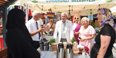 OSMANGAZİ 'KADIN GİRİŞİMCİLER SOKAĞI' ÜÇÜNCÜ KEZ KAPILARINI AÇTI OSMANGAZİ BELEDİYESİ'NDEN KADIN GİRİŞİMCİLERE TAM DESTEK