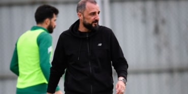 BURSASPOR'DA ŞOK GELİŞME ADEM ÇAĞLAYAN DÖNEMİ SONA ERDİ
