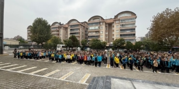120O ÖĞRENCİ DERSE SPORLA BAŞLIYOR