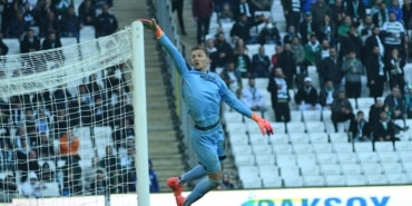 KEREM MATIŞLI BURSASPOR KALESİNDE GÜVEN VERİYOR