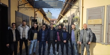 AW598145_01