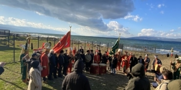 PATRİKHANE'YE MEHTERLİ CEVAP